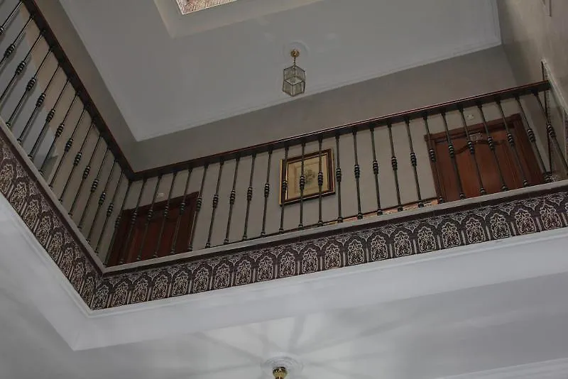 Hostal Roma Sevilla 2*,